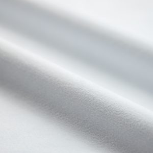 Velvet kol. 28- biały